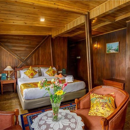 Muscatel Himalayan Resort - 400 Mts From Mall Road Darjeeling  Exterior foto